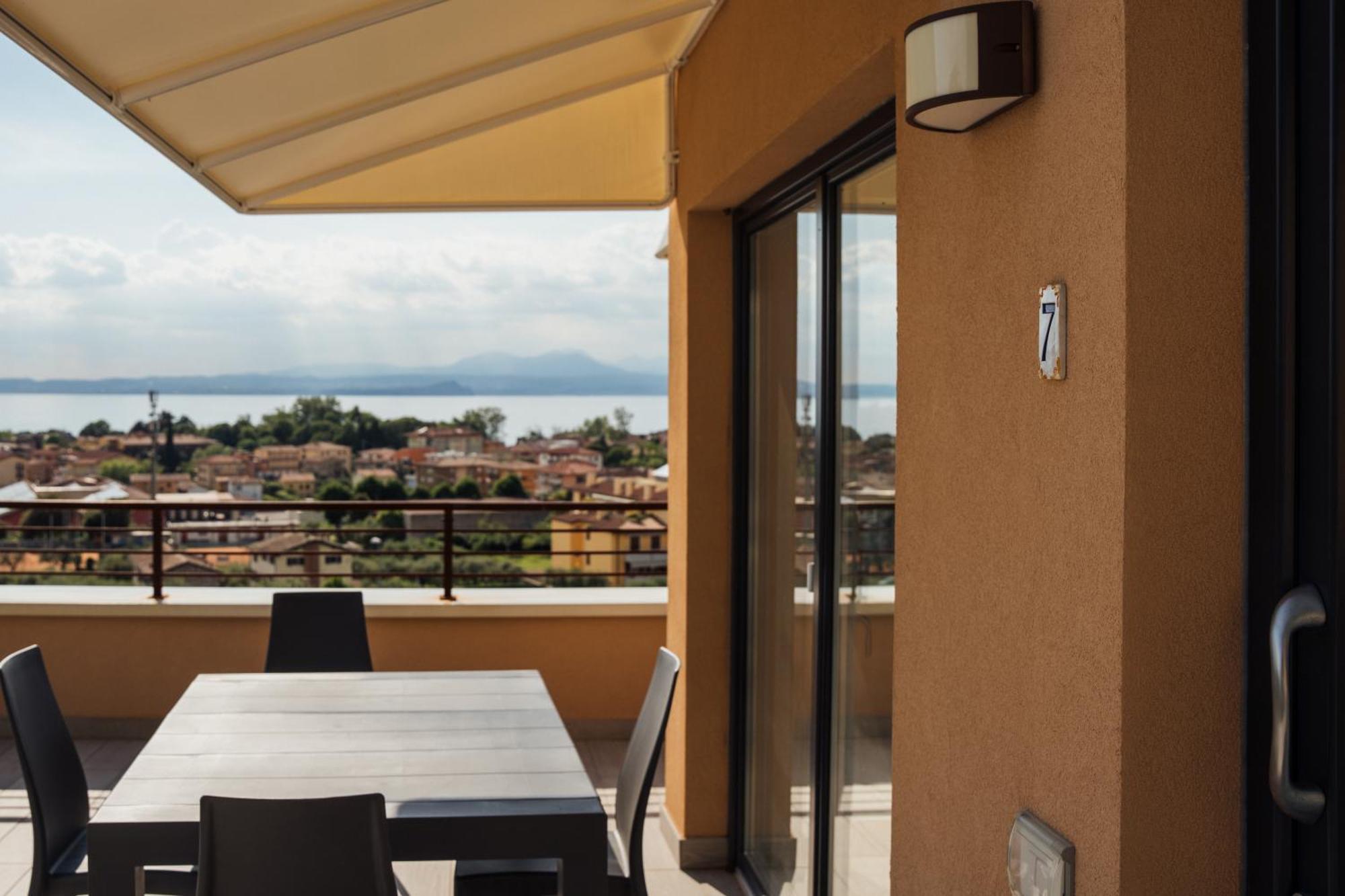 Apartments Monsurei, Lake View Bardolino Exterior photo