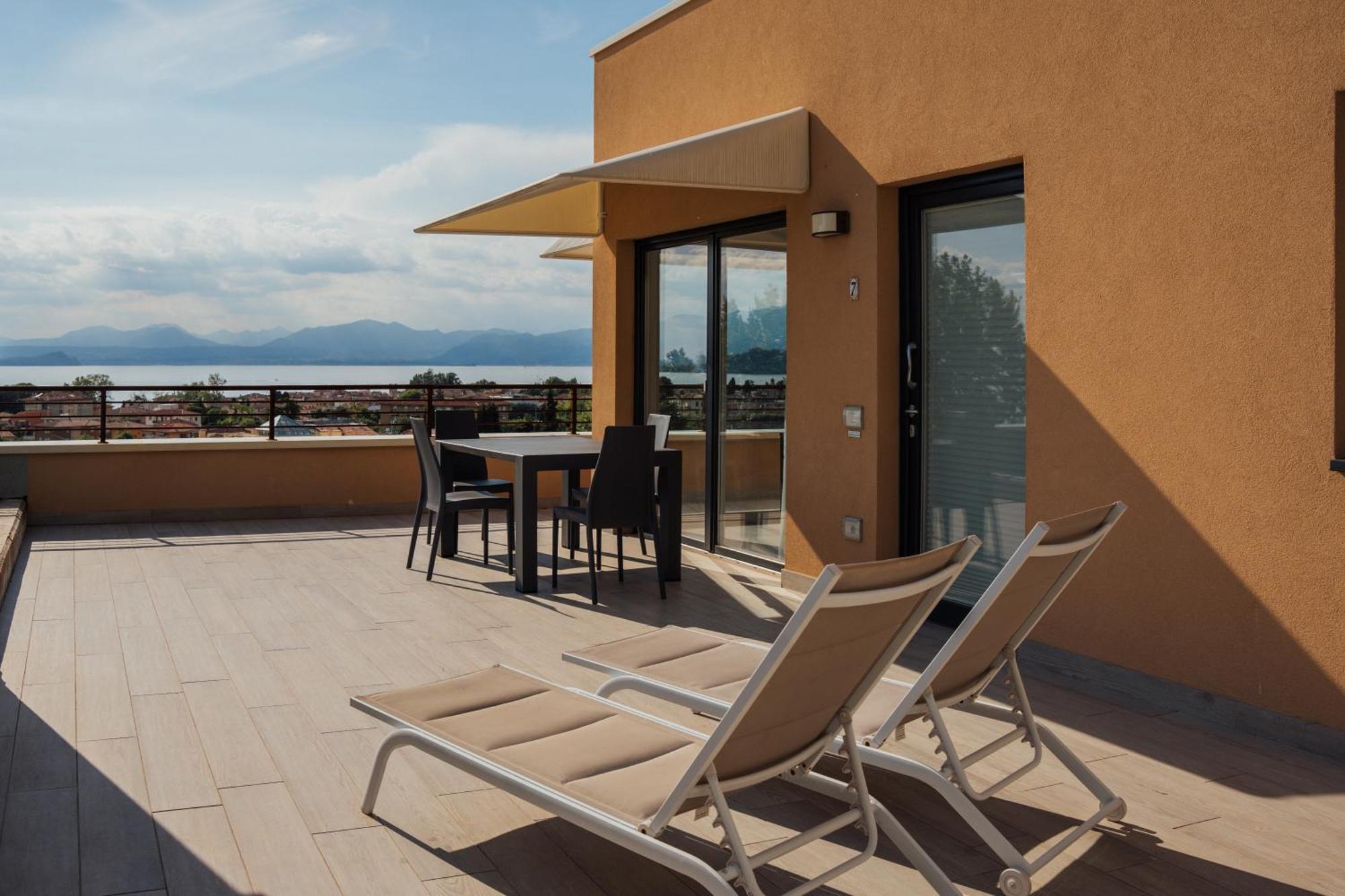 Apartments Monsurei, Lake View Bardolino Exterior photo