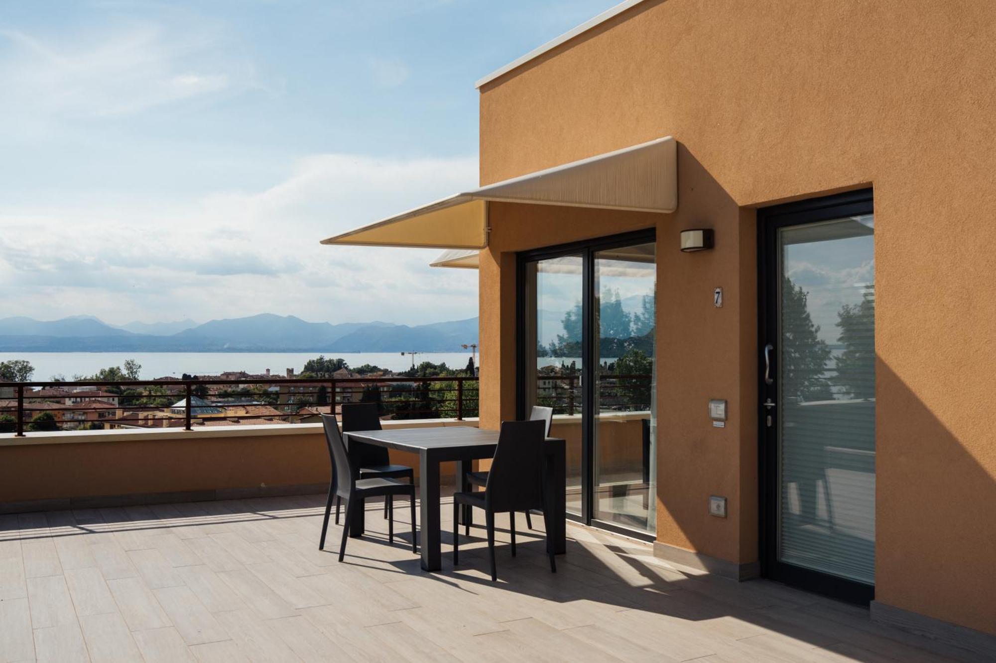 Apartments Monsurei, Lake View Bardolino Exterior photo